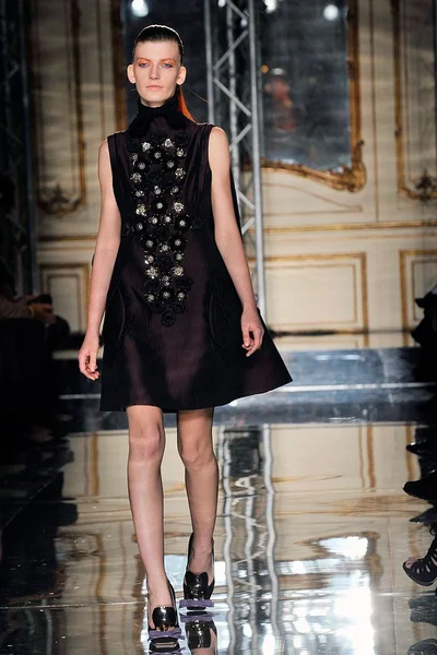 Look 35